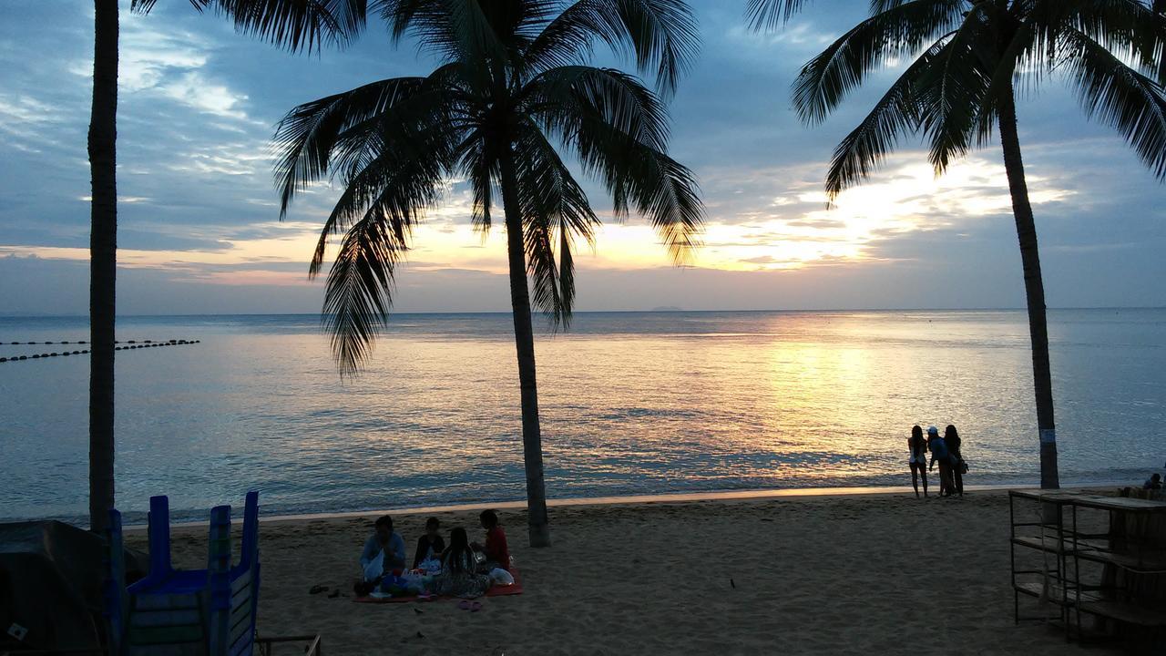 Appartement View Talay 1 Jomtien à Pattaya Extérieur photo